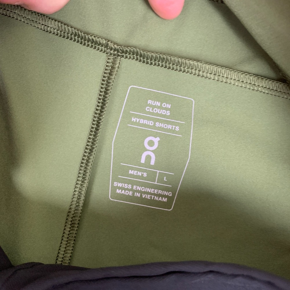 On Cloud Hybrid Shorts Mens Large Green Training Lightweight Running Climbing - Picture 5 of 11